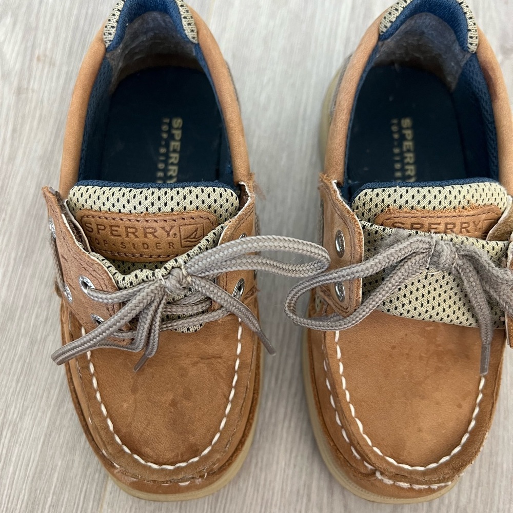 Sperry shoes